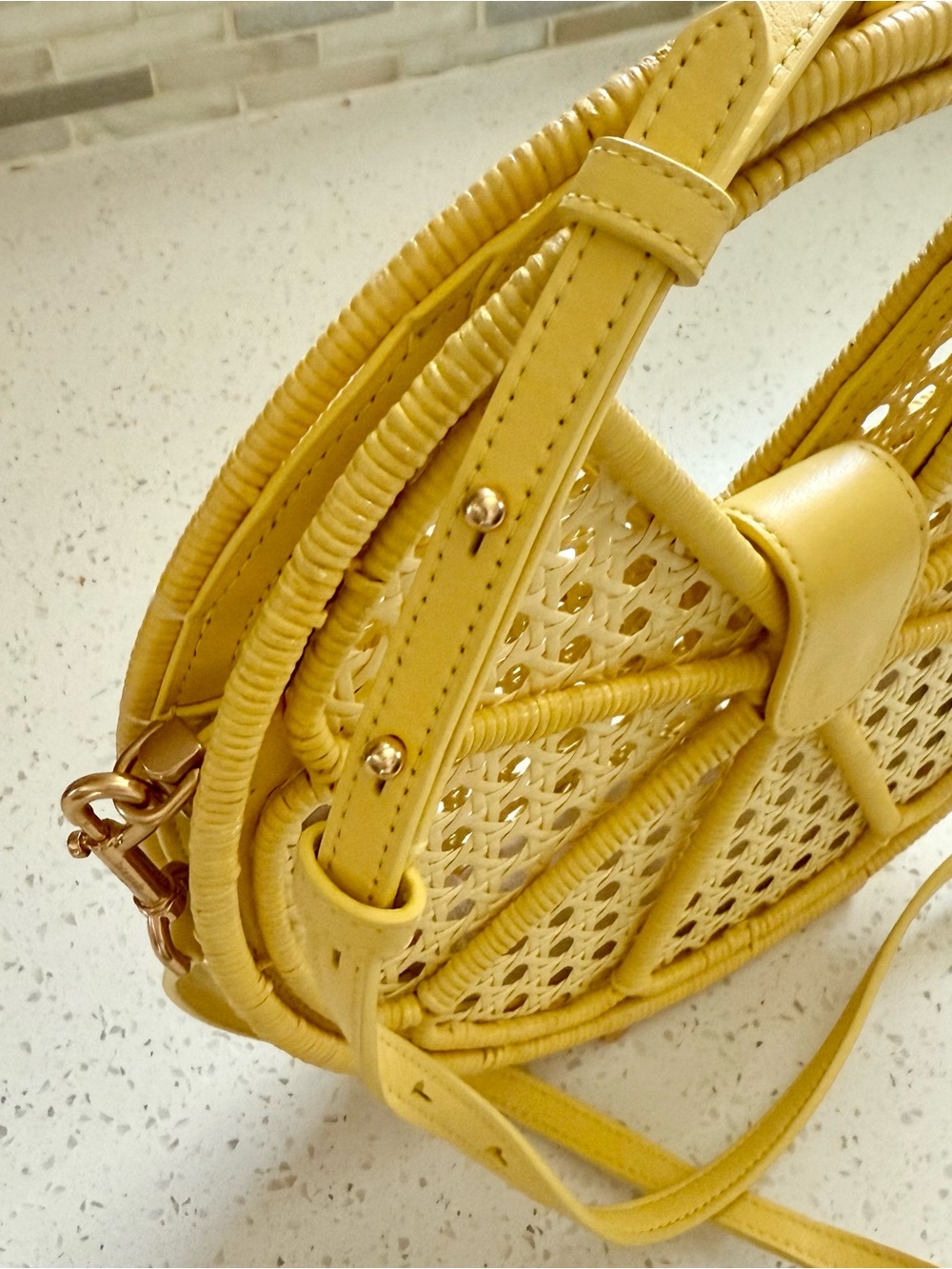 Kate Spade Lemon Drop Raffia Purse - Picture 4 of 9